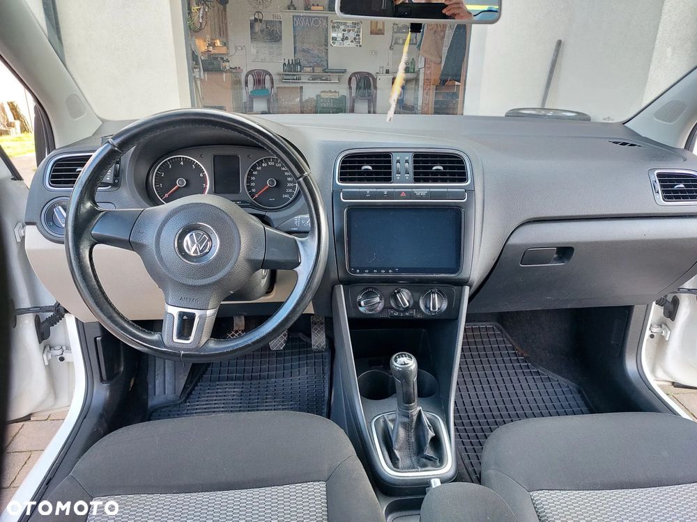 Volkswagen Polo 1.4 16V Highline Optimum - 14
