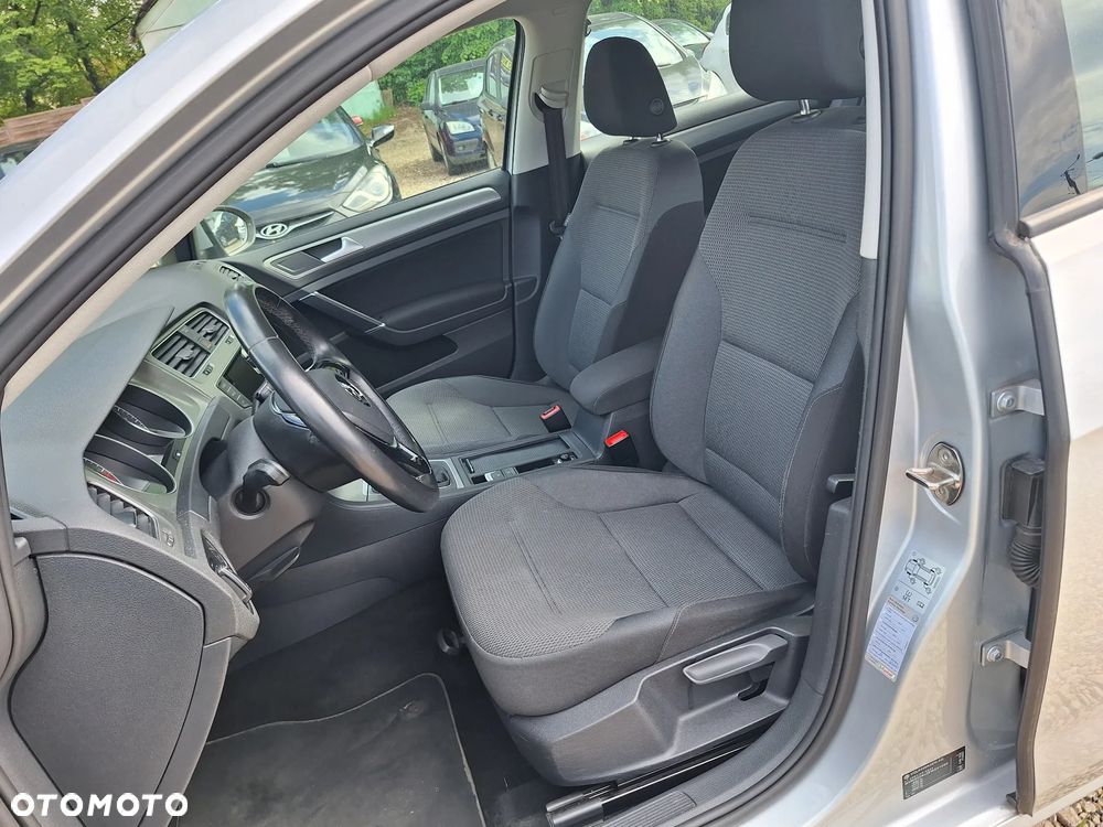 Volkswagen Golf 1.6 TDI DPF BlueMotion Technology Style - 7