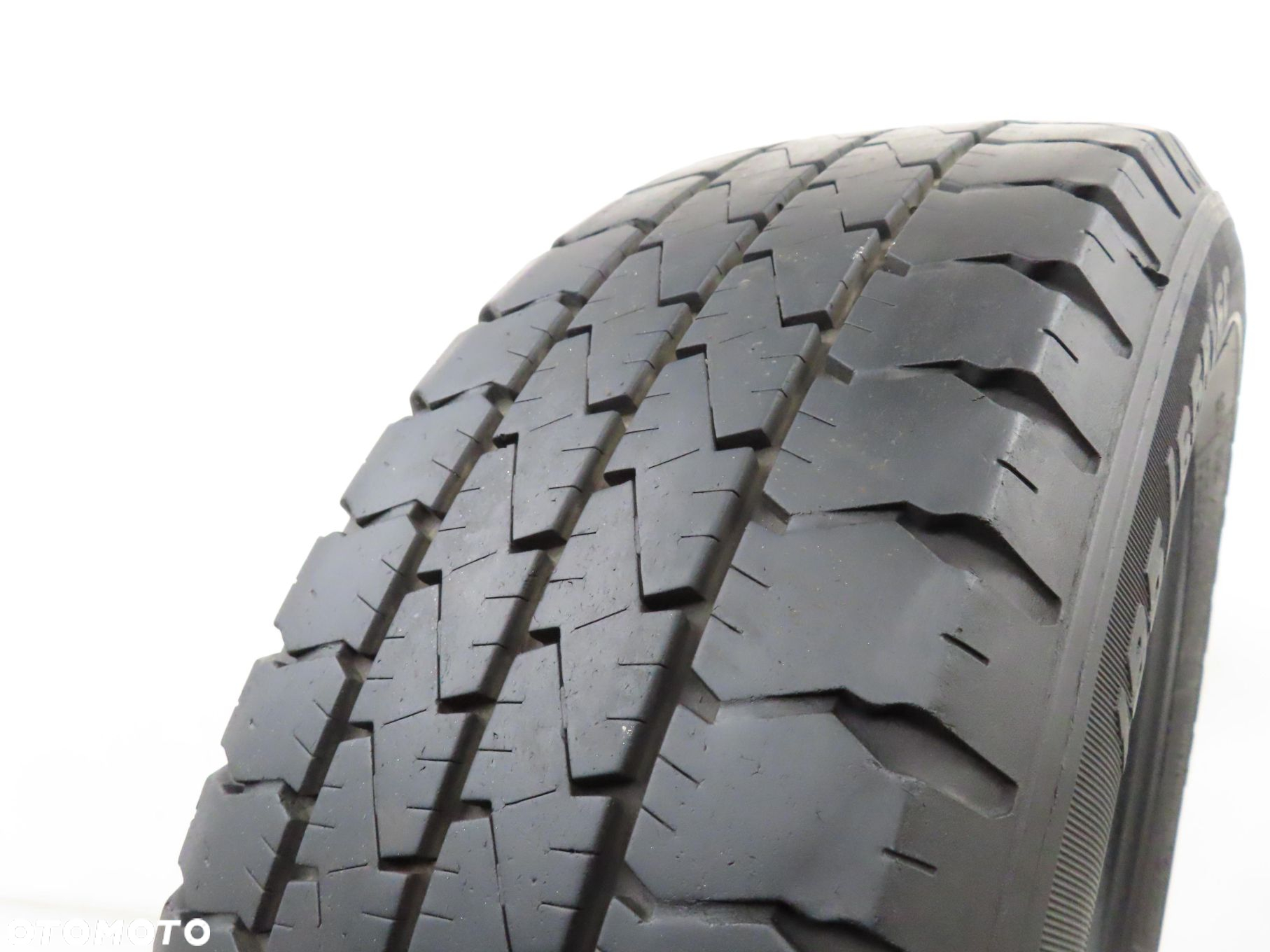 195/65R16C OPONA DOSTAWCZA LETNIA Goodyear Cargo G26 104/102R - 8