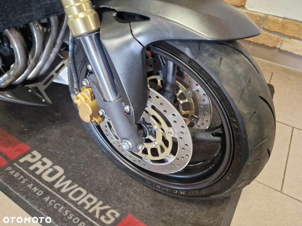 Honda Hornet - 22