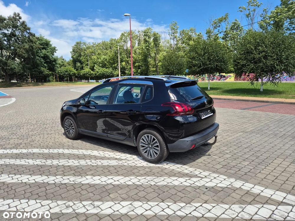 Peugeot 2008 1.2 Pure Tech GPF Allure S&S EAT6 - 7