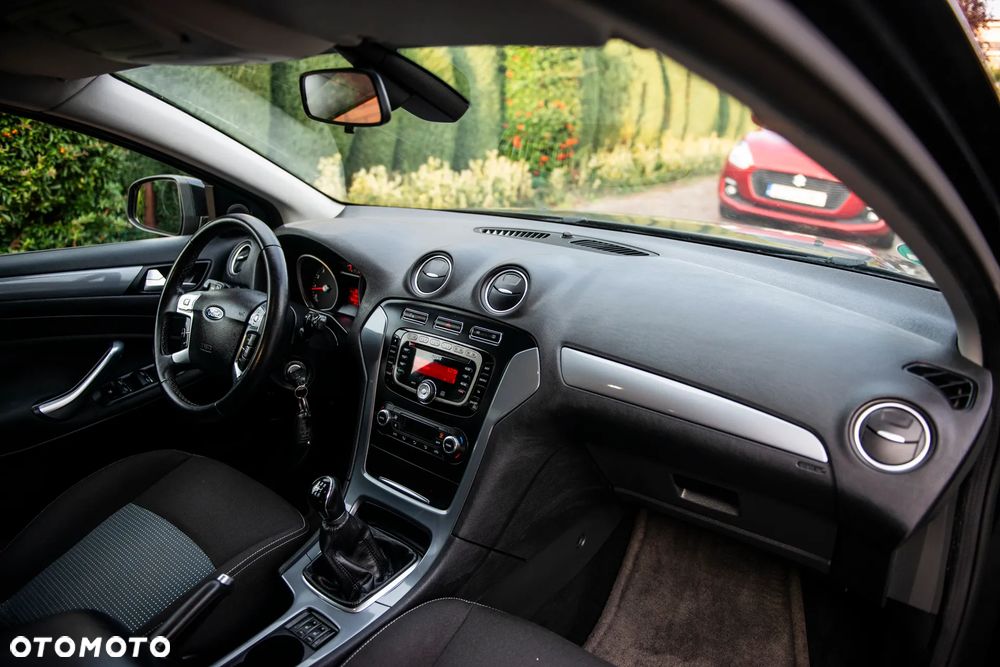 Ford Mondeo 1.6 Ti-VCT Trend - 36