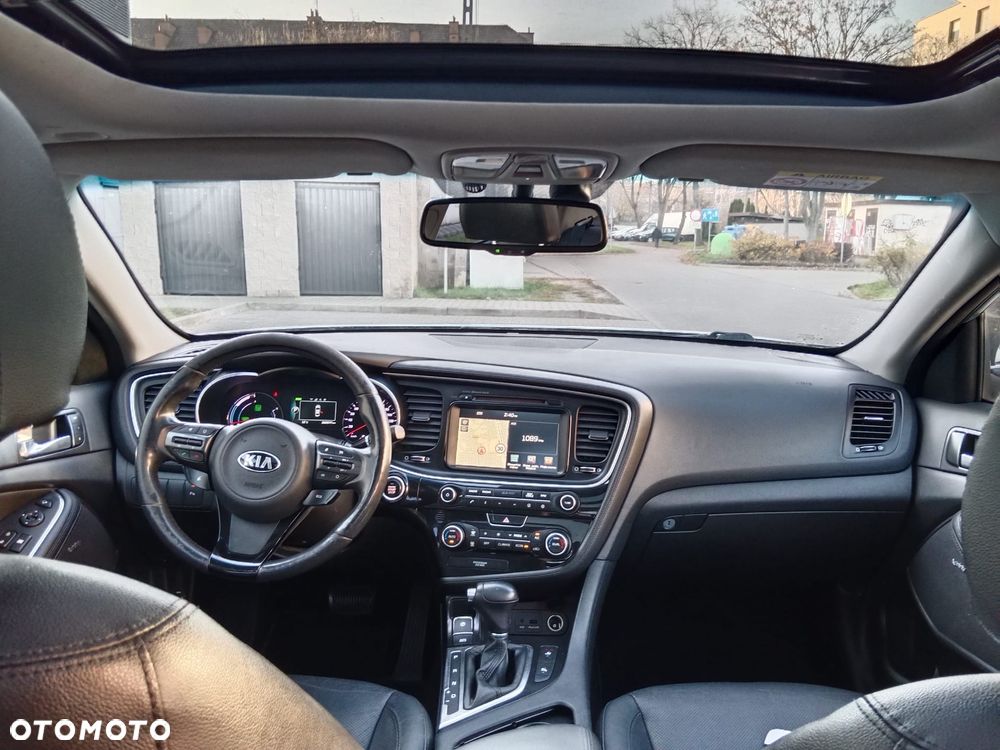 Kia Optima - 22
