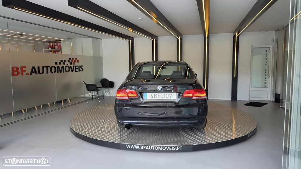 BMW 320 d Coupe - 18