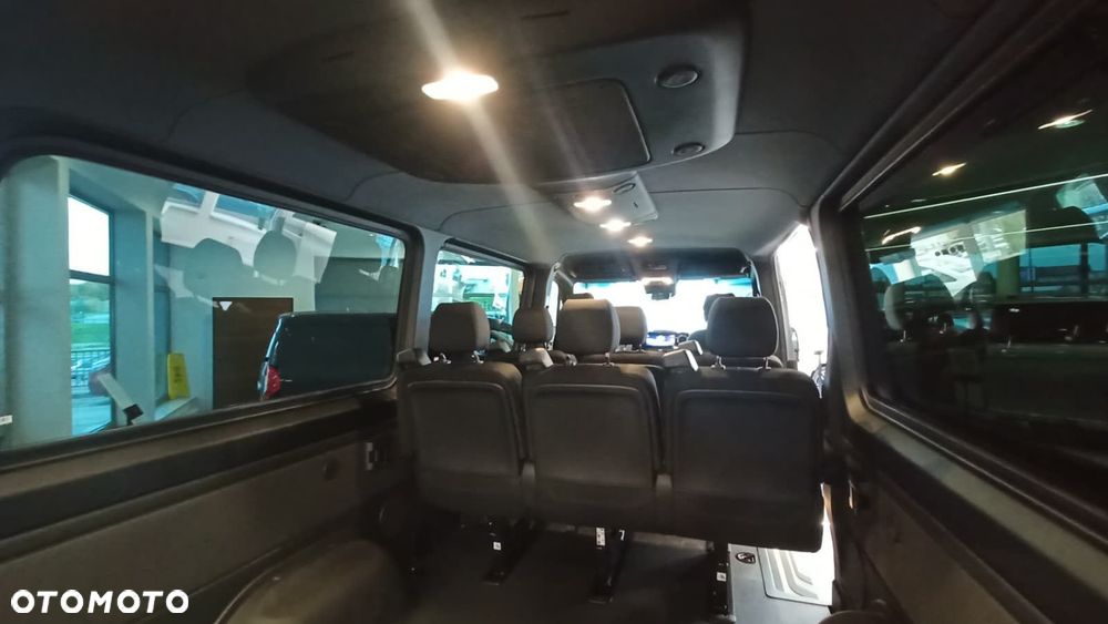 Mercedes-Benz Sprinter - 10