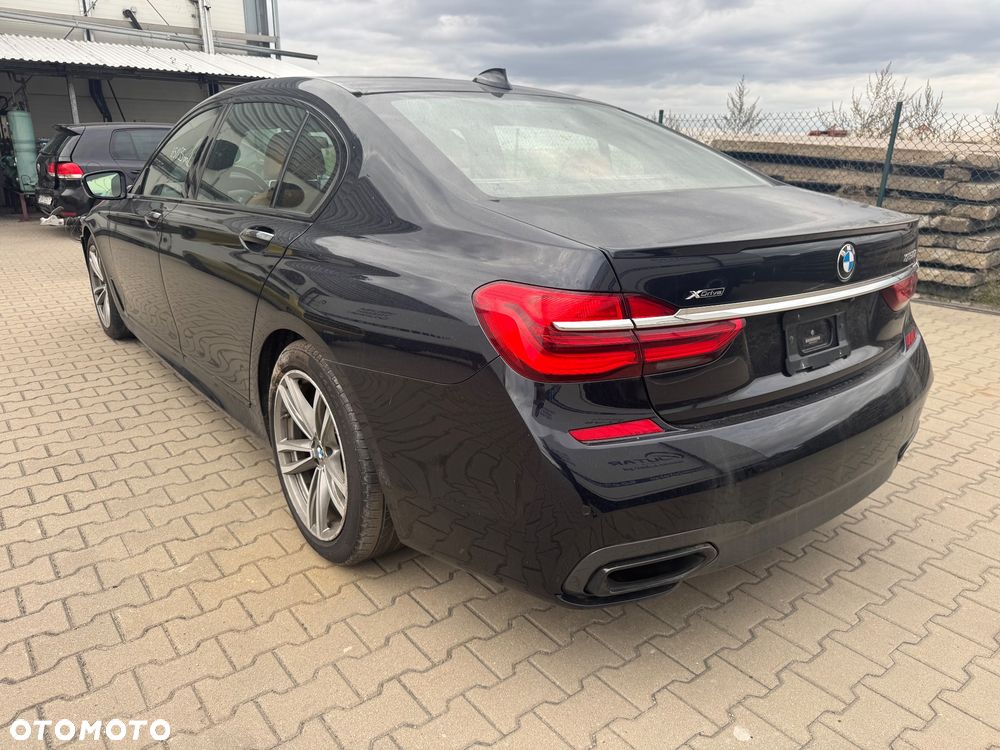BMW Seria 7 750Li xDrive Edition Exclusive - 8