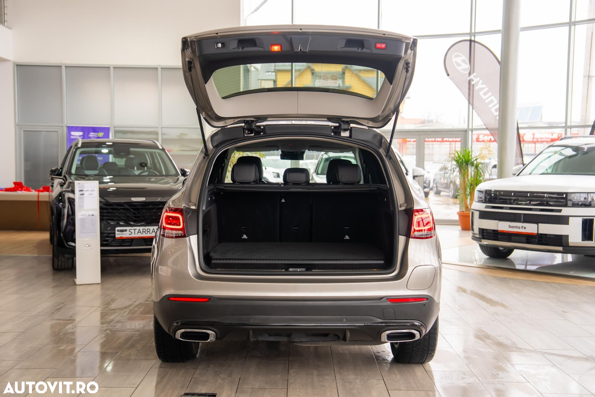 Mercedes-Benz GLC 300 de 4Matic 9G-TRONIC AMG Line Plus - 22