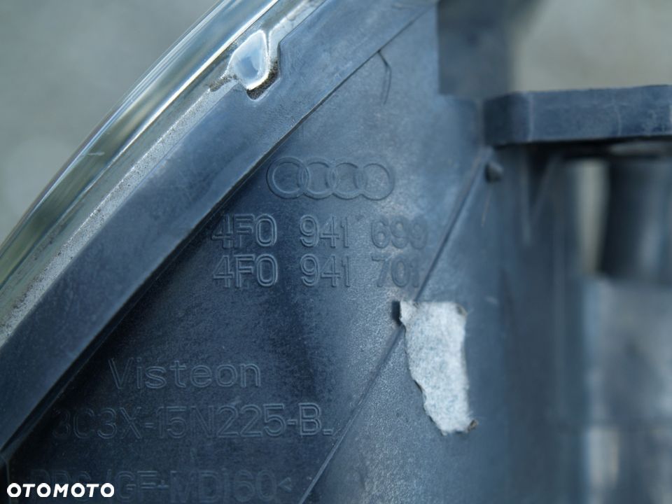 Audi A6 Halogen prawy a 6 04r 4F0 - 3