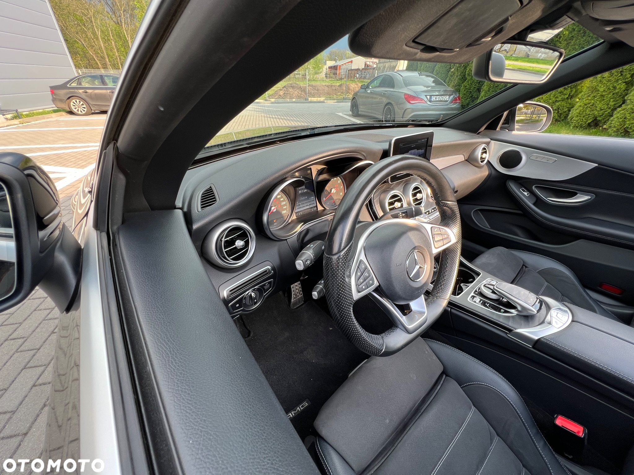 Mercedes-Benz Klasa C 200 Cabrio 9G-TRONIC AMG Line - 8