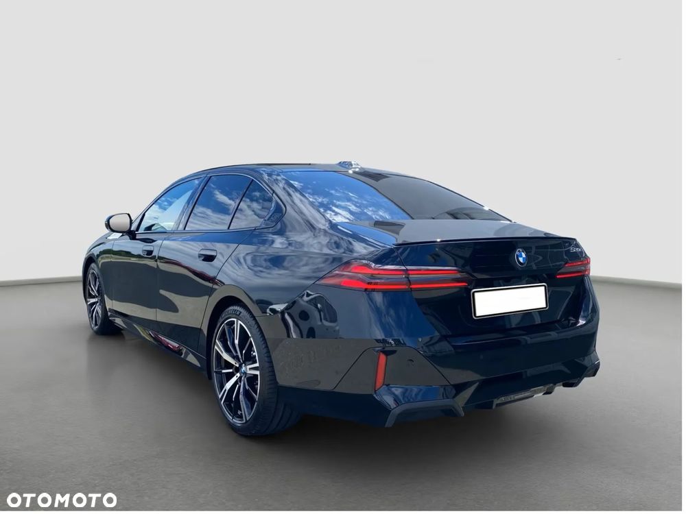 BMW Seria 5 520d mHEV M Sport - 5