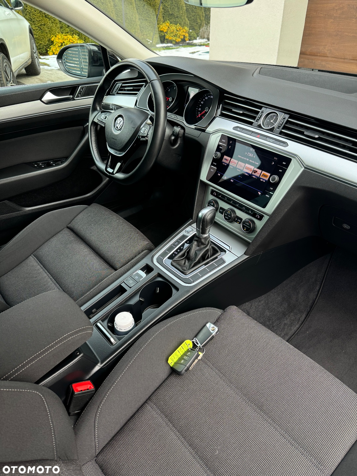 Volkswagen Passat Variant 1.6 TDI SCR DSG Comfortline - 21