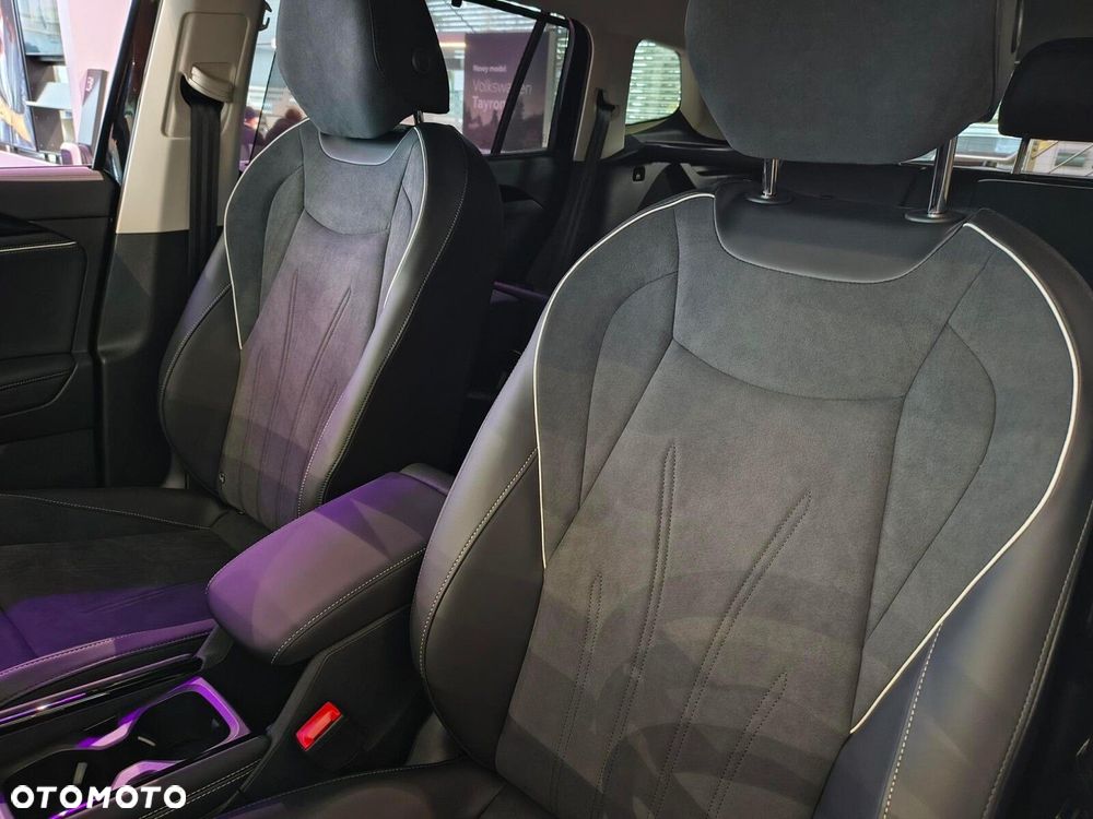 Volkswagen Tayron 1.5 eTSI mHEV Elegance DSG - 8