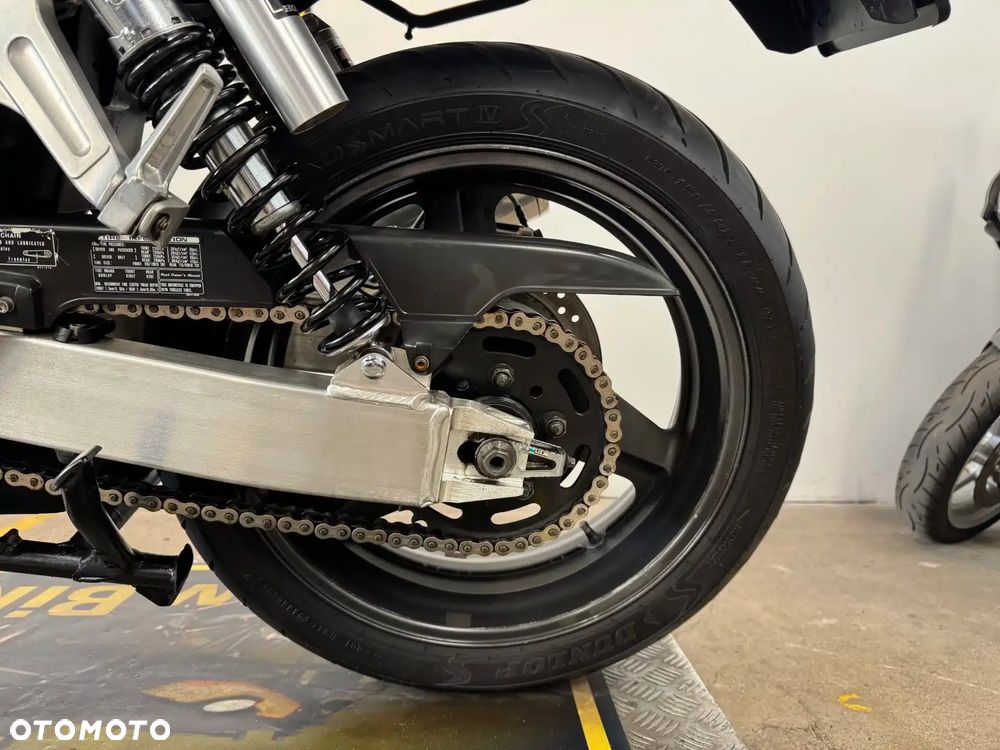 Honda CB - 25