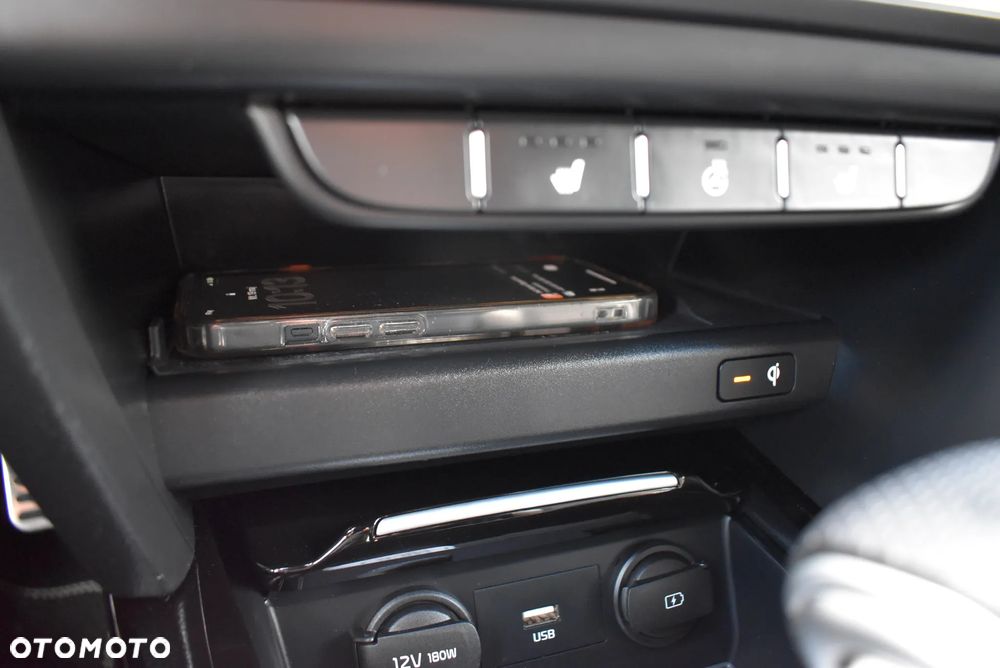 Kia Ceed 1.5 T-GDI DCT7 OPF GT Line - 27