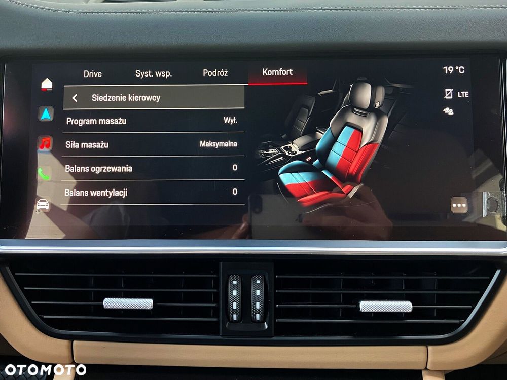 Porsche Cayenne Standard - 30