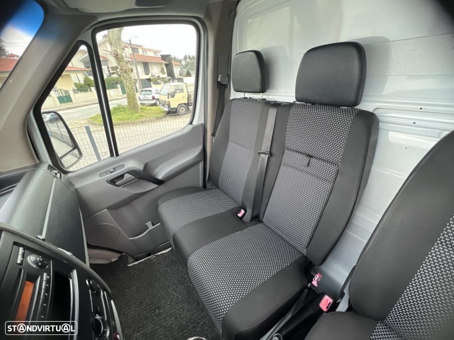 Mercedes-Benz Sprinter 515 CDI Chassis C/ Contentor - 23