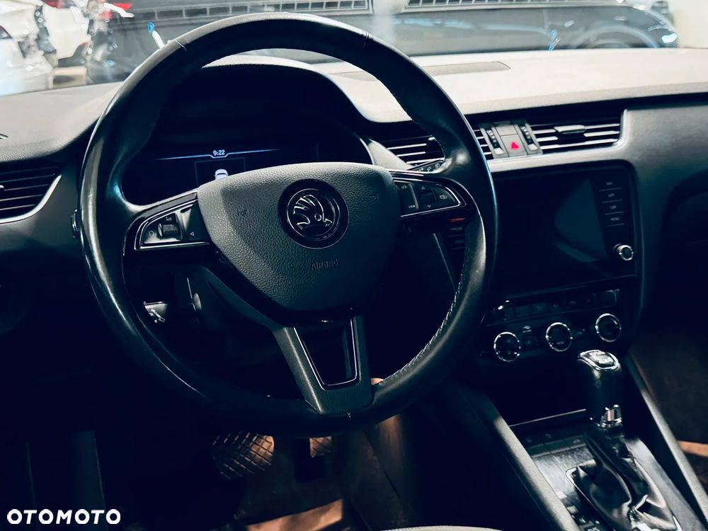 Skoda Octavia - 12