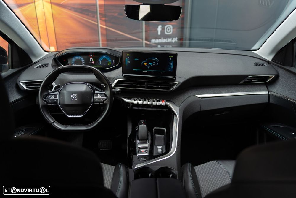 Peugeot 3008 1.6 Hybrid Allure e-EAT8 - 8