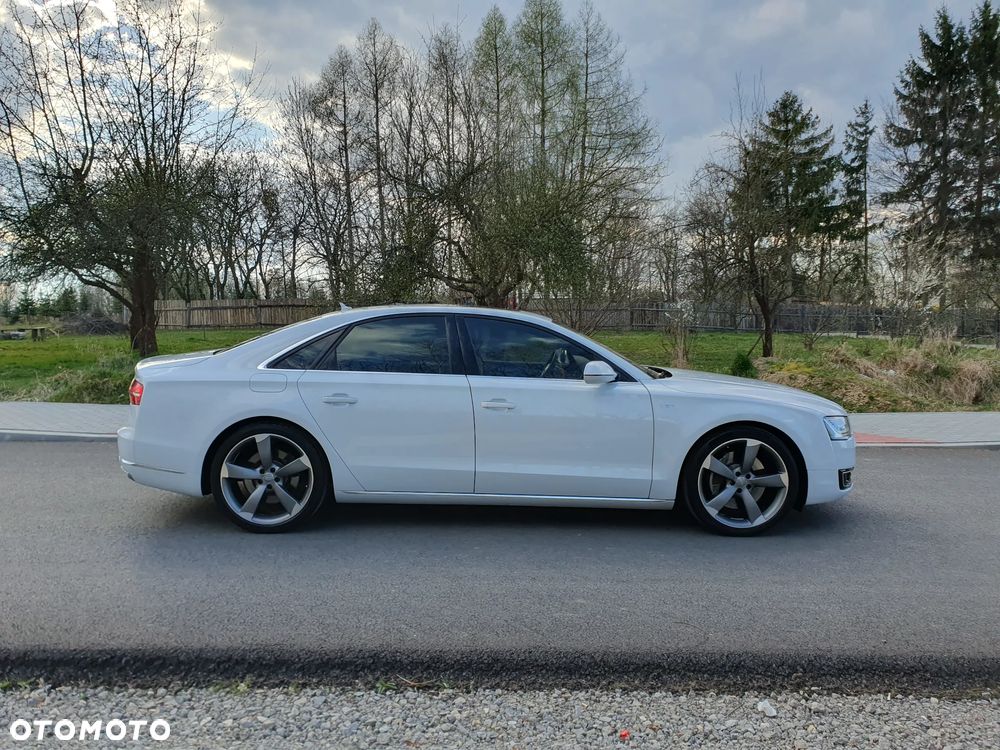 Audi A8 4.2 TDI DPF (clean diesel) quattro tiptronic - 4