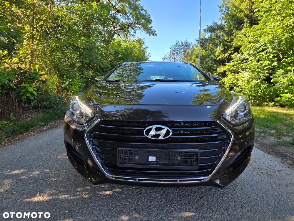 Hyundai i40 Kombi 1.7 CRDi Premium - 22
