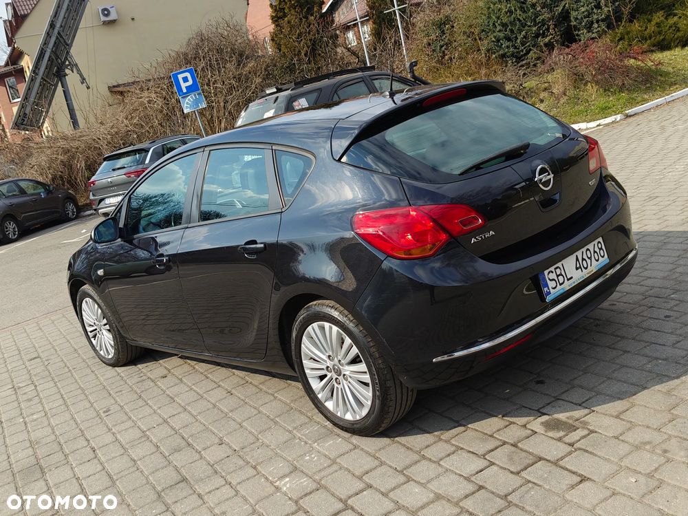 Opel Astra 1.7 CDTI DPF Cosmo - 13