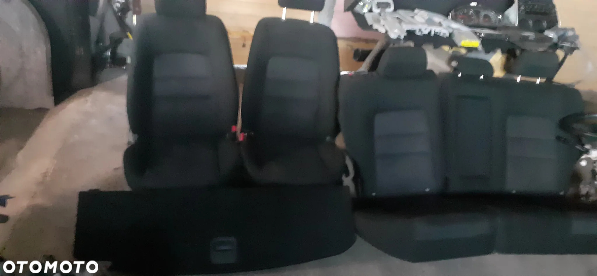 Mazda 3-Fotele Komplet - 2