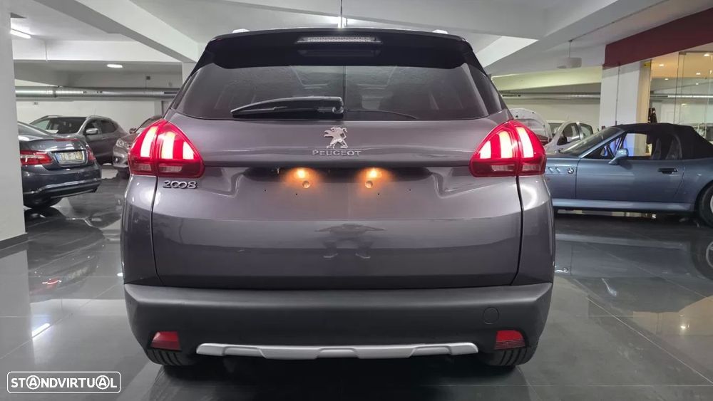 Peugeot 2008 PureTech 110 Stop&Start EAT6 Crossway - 24