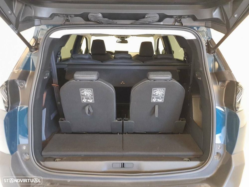 Peugeot 5008 1.5 BlueHDi Allure EAT8 - 13