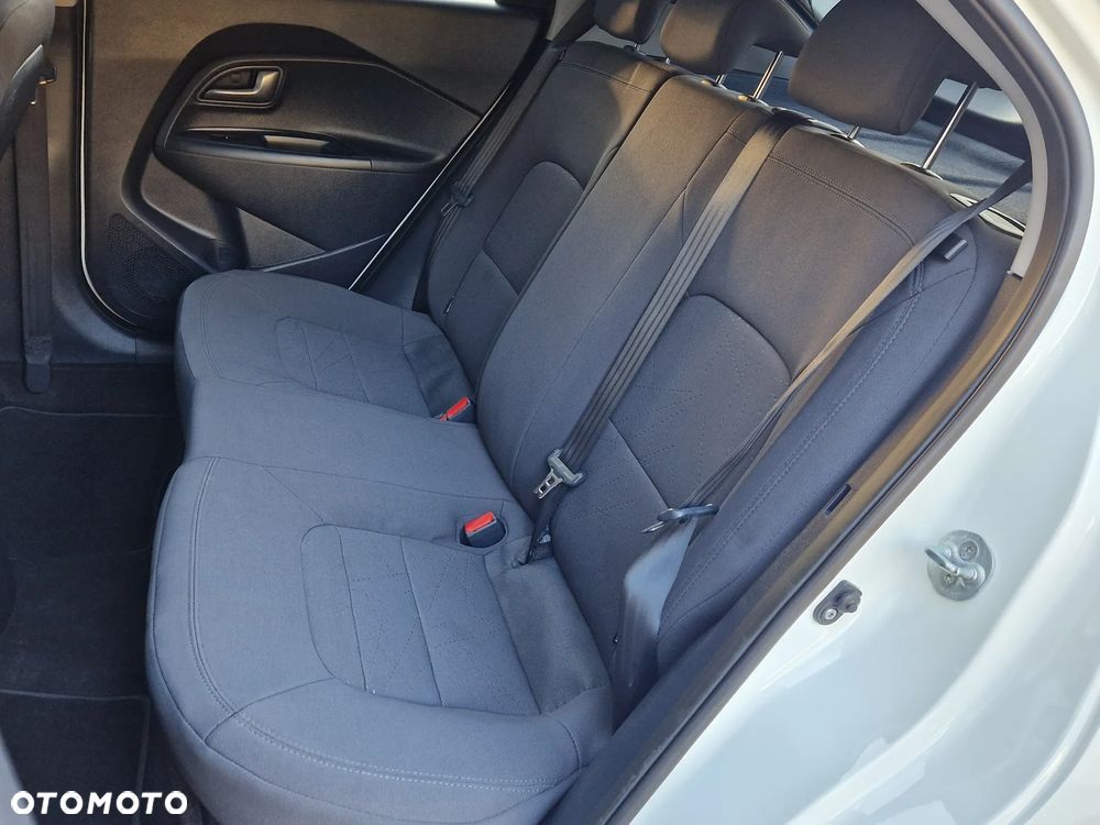 Kia Rio 1.2 Fifa World Cup Edition - 22