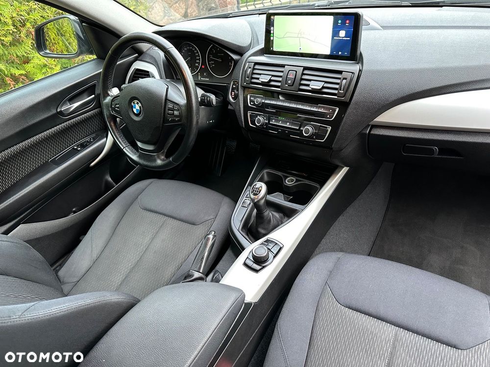 BMW Seria 1 116i - 21