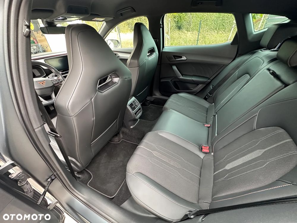 Cupra Formentor - 25