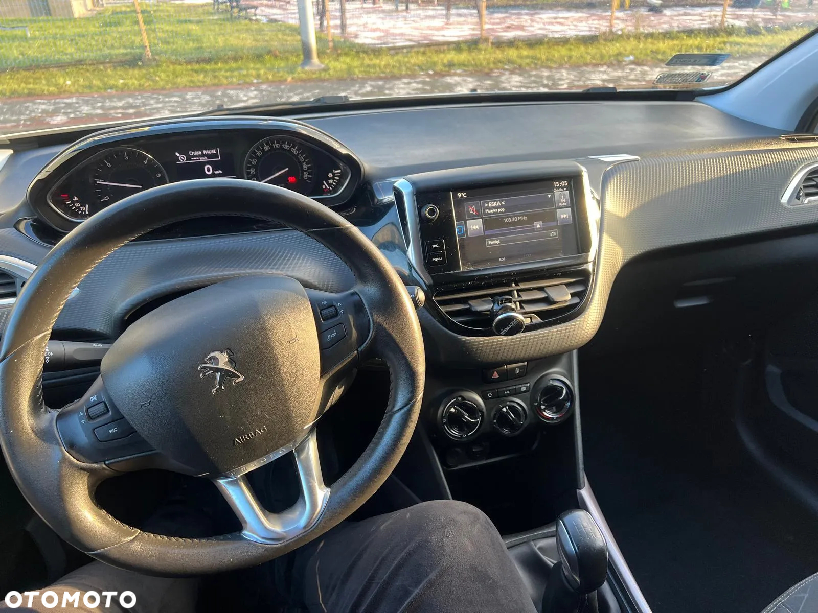 Peugeot 2008 1.6 BlueHDi Style - 8