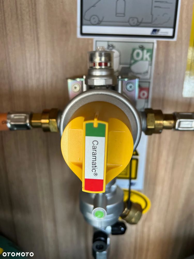 Hymer-Eriba T674CL - 18