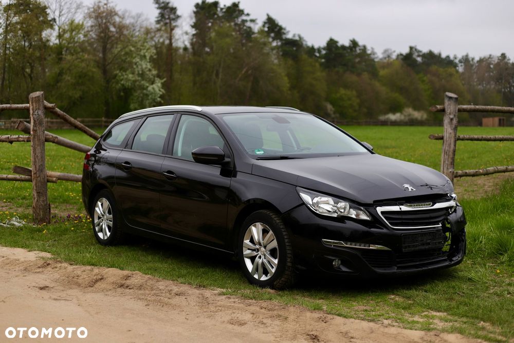 Peugeot 308 BlueHDi 120 EAT6 Stop & Start Active Business-Paket - 2