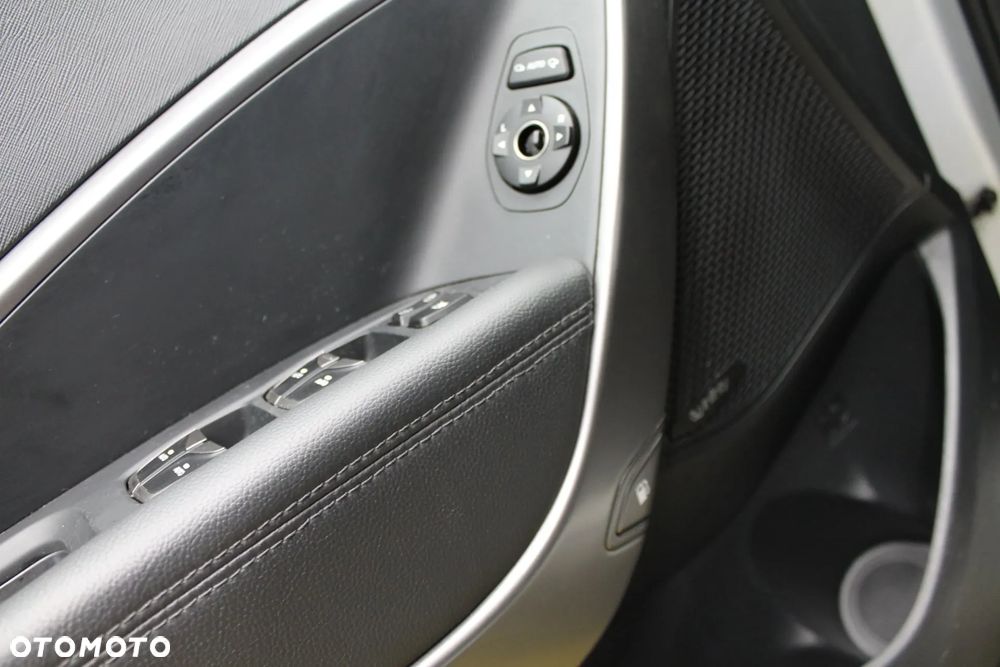 Hyundai Santa Fe 2.2 CRDi Premium 4WD - 16