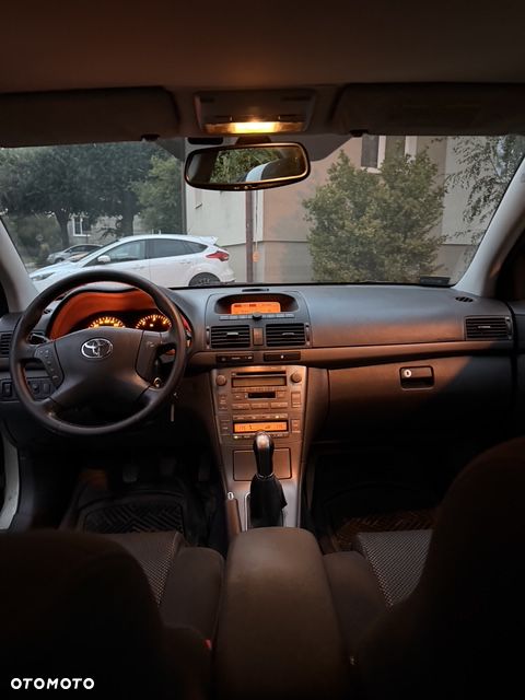 Toyota Avensis 2.0 D-4D Prestige - 10