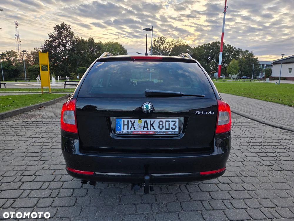 Skoda Octavia 2.0 TDI DPF Elegance - 6