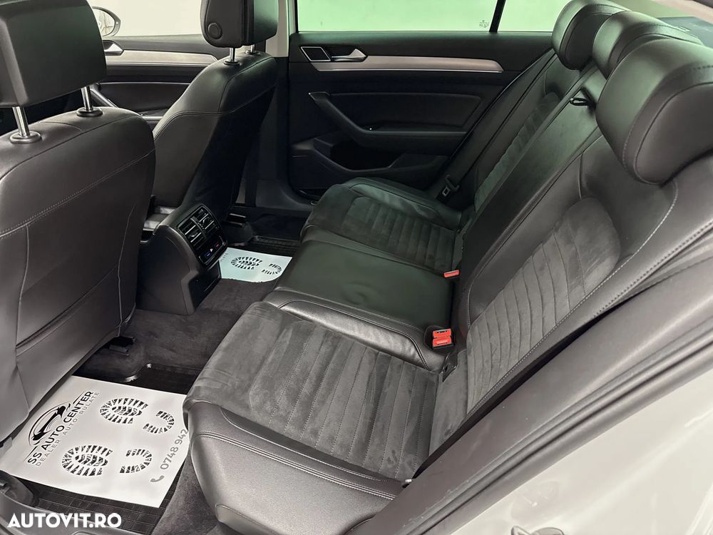 Volkswagen Passat 2.0 TDI R Executive - 21