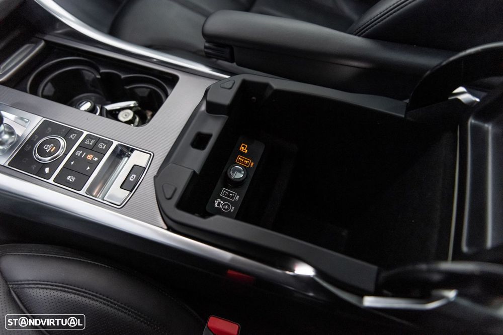 Land Rover Range Rover Sport 3.0 SDV6 HSE Dynamic - 16