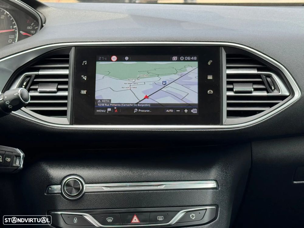 Peugeot 308 1.5 BlueHDi Allure - 18