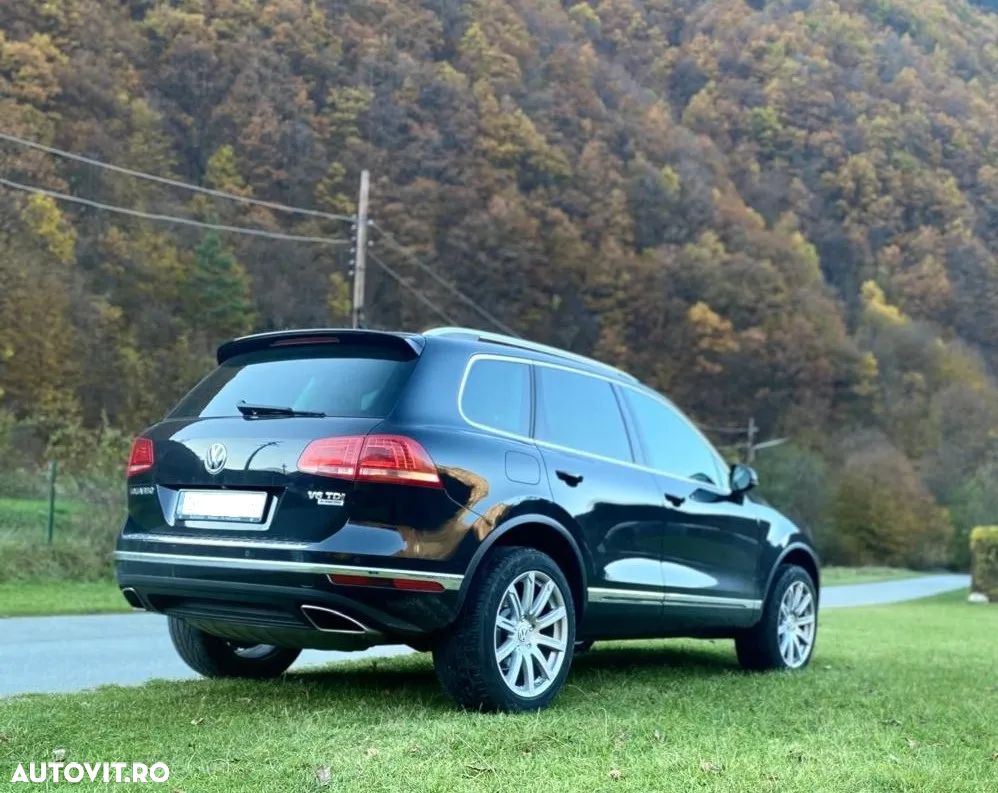 Volkswagen Touareg V6 TDI BMT Supreme Plus - 3