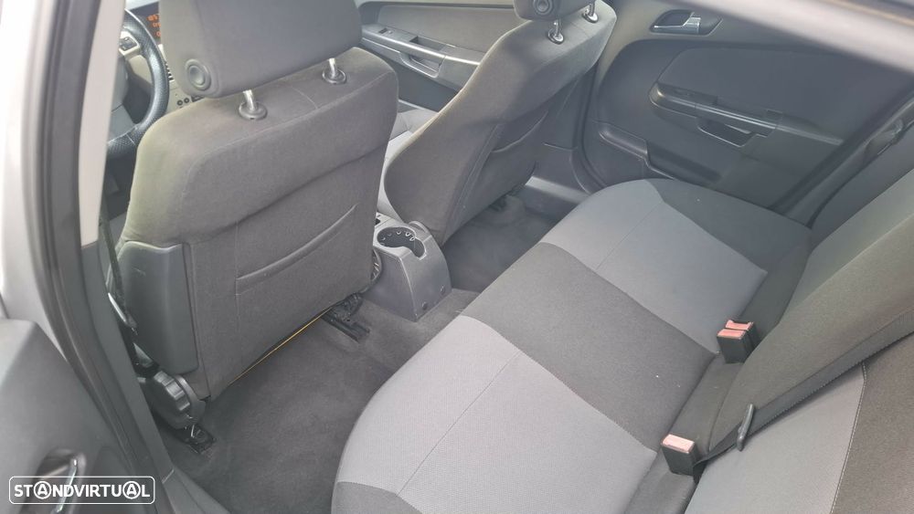 Opel Astra 1.3 CDTI Enjoy EcoFLEX - 11