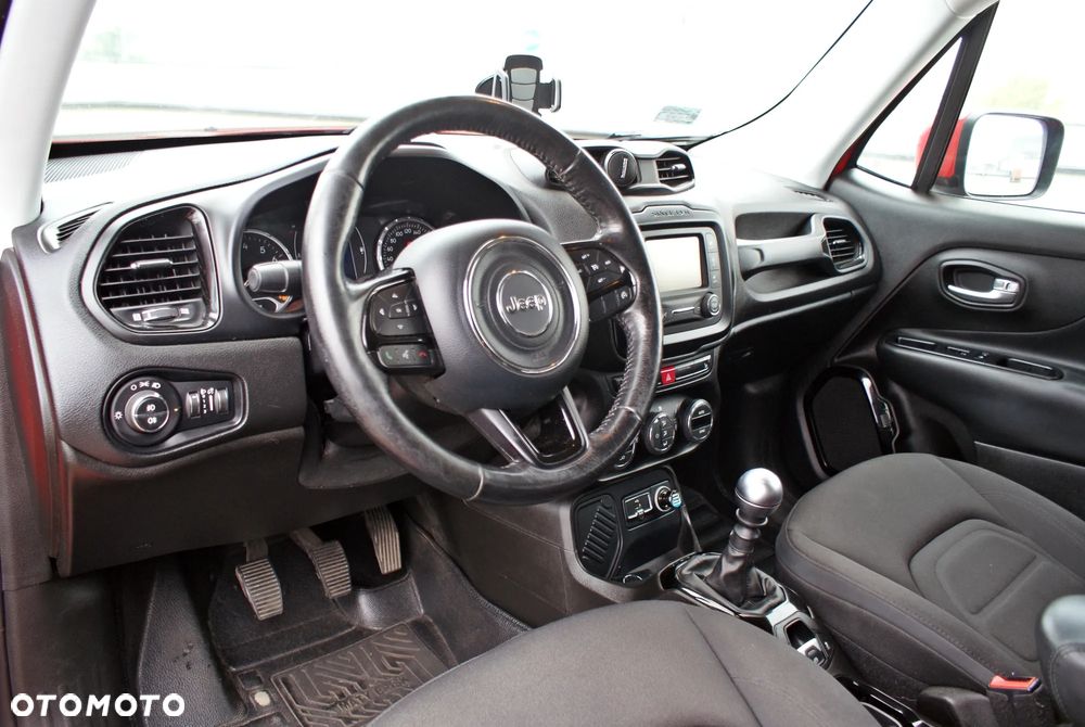 Jeep Renegade 1.4 MultiAir Night Eagle - 18