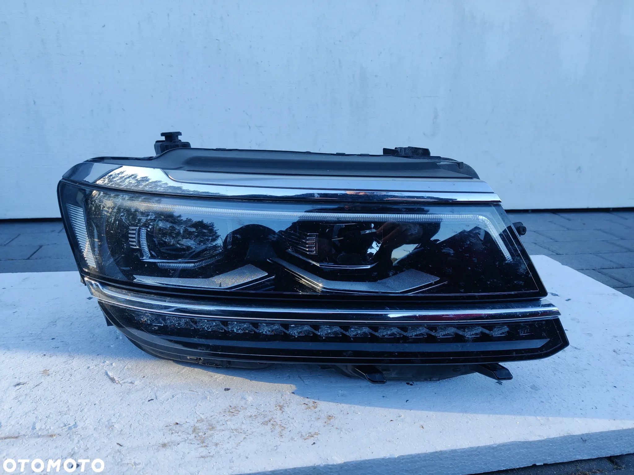 Lampa LED prawa Vw Tiguan Allspace - 1