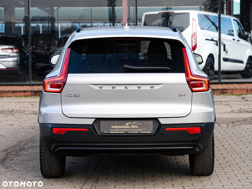 Volvo XC 40 - 18