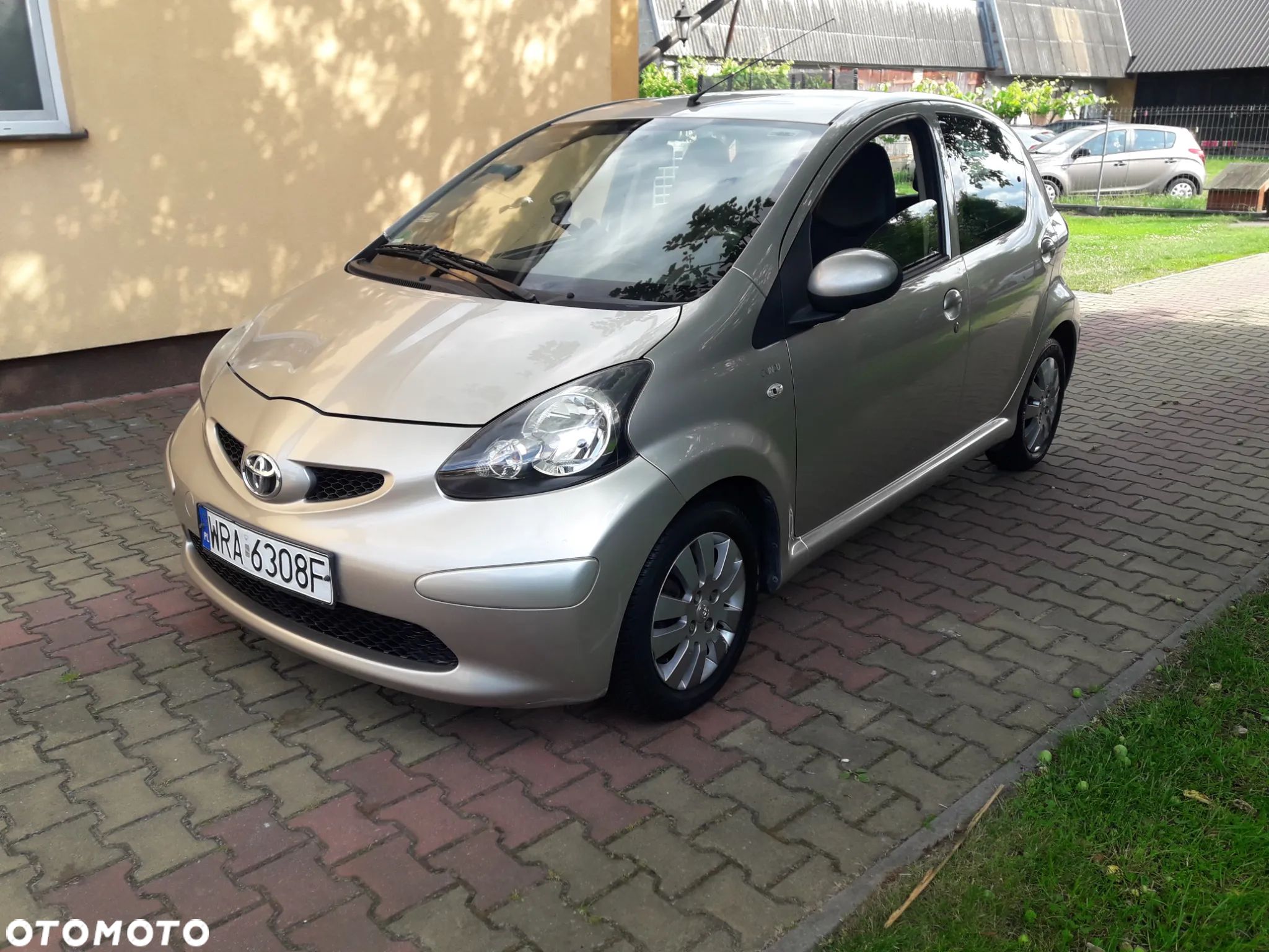 Toyota Aygo 1.0 VVT-i Active - 1