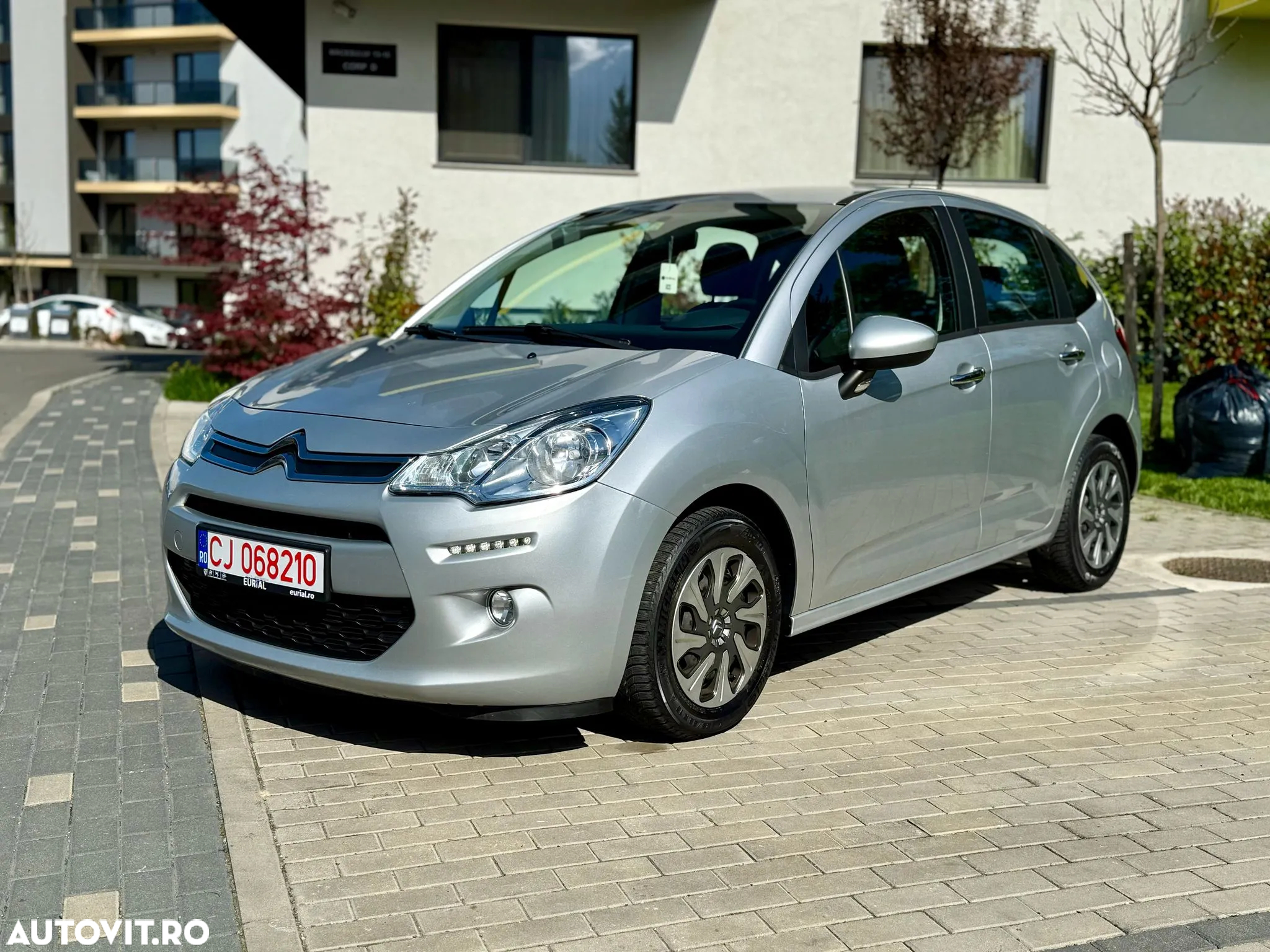 Citroën C3 1.2 PureTech BVM Feel - 2