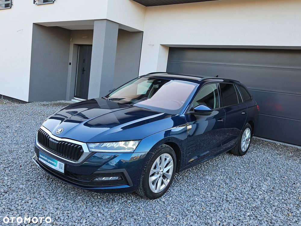 Skoda Octavia 2.0 TDI SCR Ambition DSG - 2