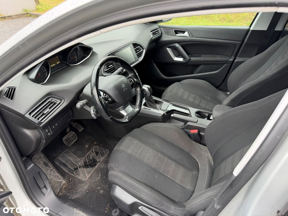 Peugeot 308 BlueHDi FAP 120 EAT6 Stop & Start Active - 13