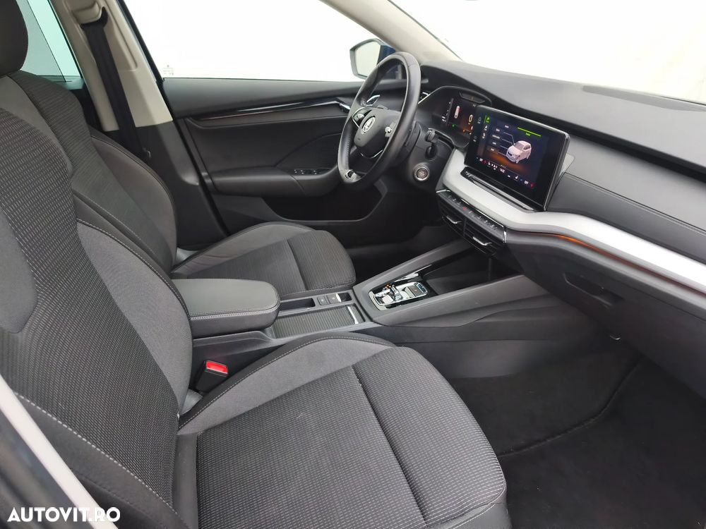 Skoda Octavia Combi 2.0 TDI DSG Ambition - 29
